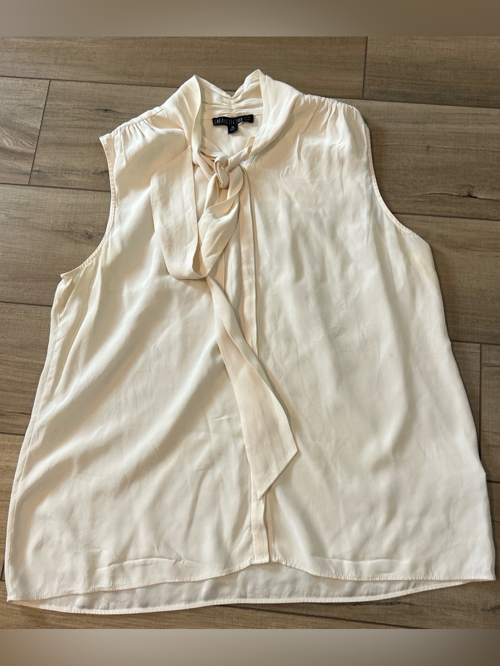 Lafayette 148 Tie Neck Silk Blouse Ivory Career Wear Classic Elegant Staple XL